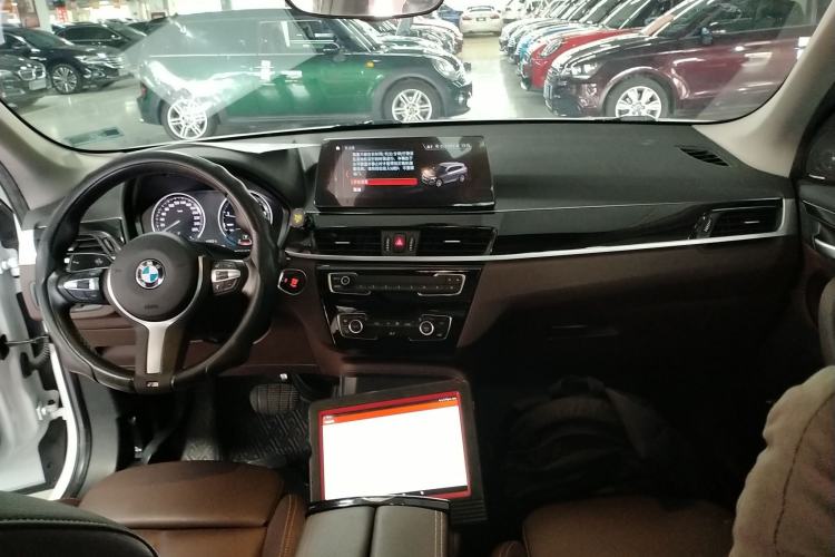 Used BMW X1 2022 sDrive25Li Leading Model
