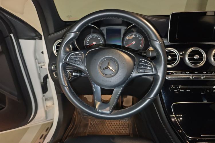 Used Mercedes-Benz GLC 2016 GLC 200 4MATIC Steering Wheel