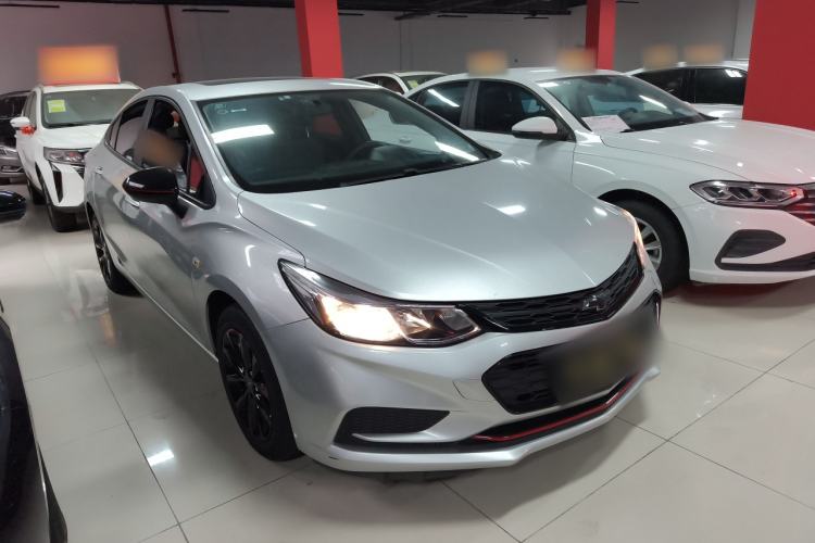 Used Chevrolet Cruze 2018 Redline 320 Automatic Pioneer Edition