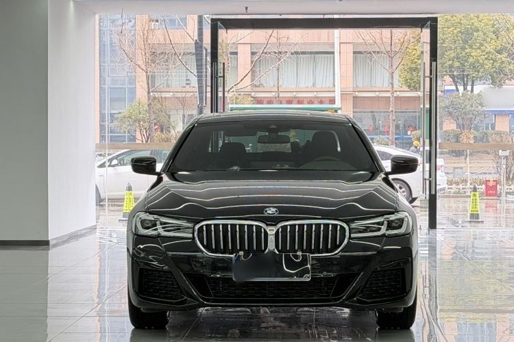 Used BMW 5 Series 2022 Second Facelift 530Li Leading Edition M Sport Package