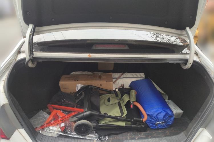 Used Hyundai Sonata 2013 2.4L Automatic Luxury Version China IV Standard