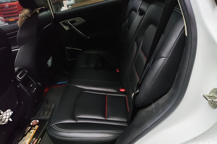 Used Geely Auto Emgrand X7 Sport 2018 1.8TD Automatic Two-Wheel Drive Smart Connect 4G Internet Edition