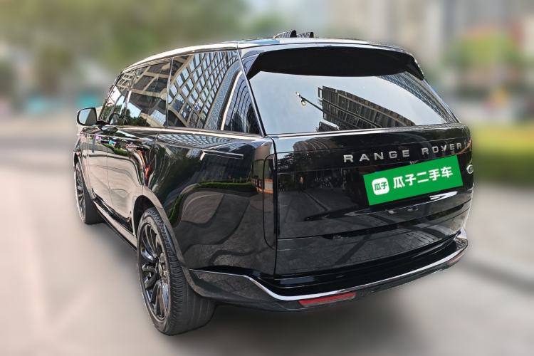 Used Land Rover Range Rover 2023 3.0 L6 360 PS Grand Edition