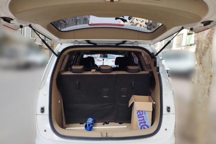 Used Baojun 730 2017 1.5T Manual Style 7 Seats China V
