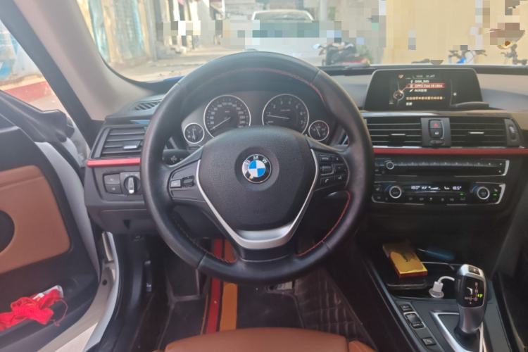 Used BMW 3 Series GT 2014 320i Design Package Model Steering Wheel