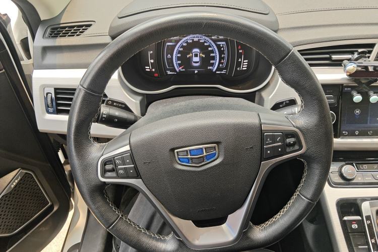 Used Geely Auto Emgrand X7 Sport 2016 1.8TD Automatic Smart Connectivity Version Steering Wheel