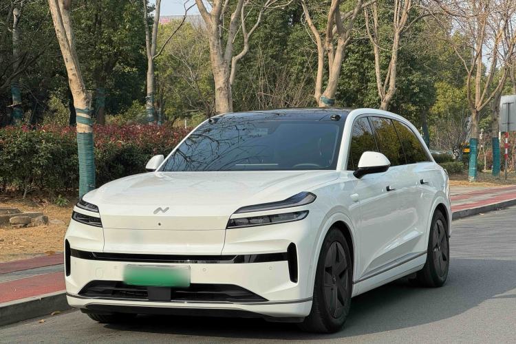 Used ONVO Luxeed L90 2025 Model—Max Six-Seater Version