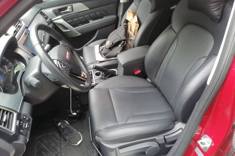 Used Haval H2 2014 1.5T Manual Two-Wheel Drive Elite Edition Left Front Seat