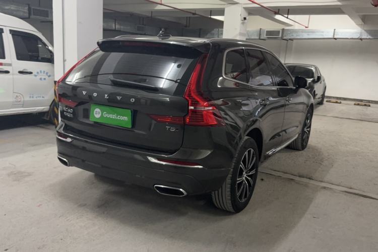 Used Volvo XC60 2021 T5 4x4 Smart Luxury Edition Rear Right 45 Deg