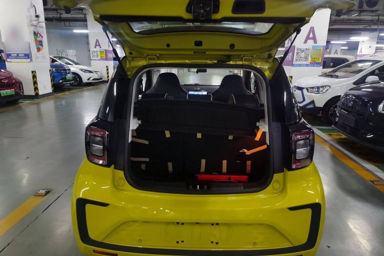 Used SOL E10X 2021 302 km Range Luxury Version 30.2 kWh
