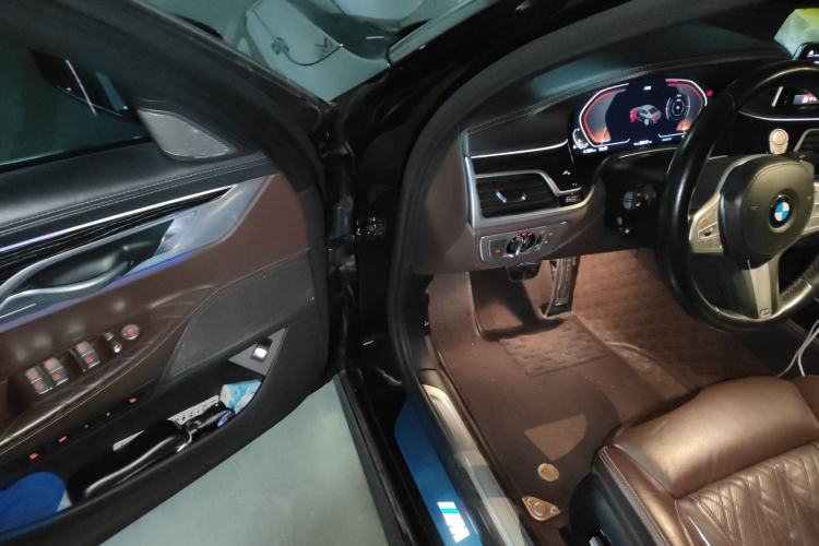 Used BMW 7 Series 2019 Updated 740Li Luxury Version M Sport Package
