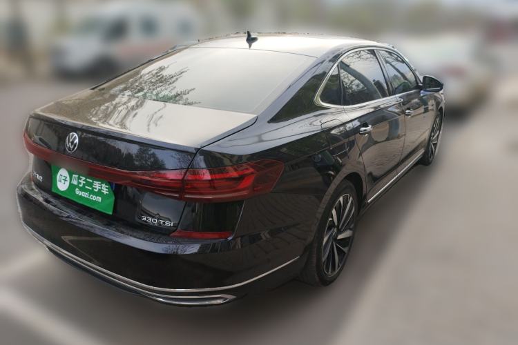 Used Volkswagen Passat 2022 330TSI Starry Luxury Edition
