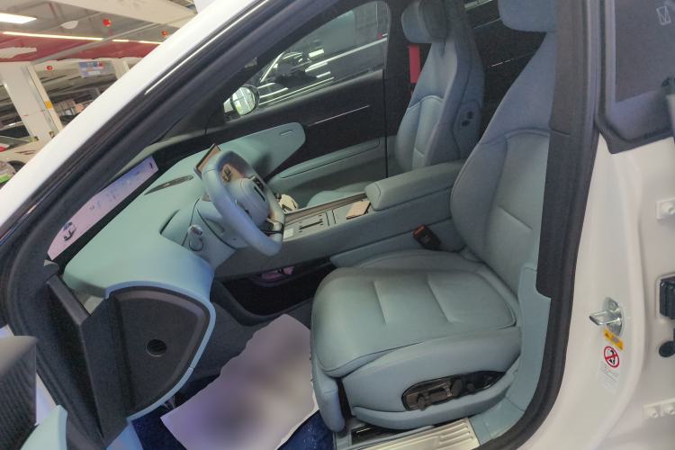 Used Avatr 12 2024 700 Three-Laser Rear-Wheel Drive Luxury Edition Left Front Seat