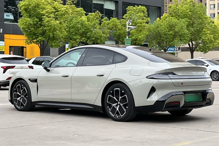 Used Xiaomi Auto SU7 2024 Rear-Drive Ultra-Long Range Advanced Pro-Level Intelligent Driving Version
