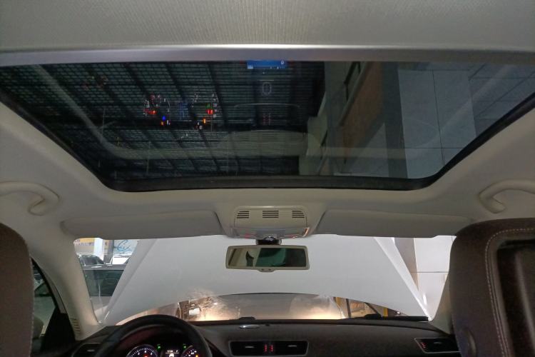 Used Volkswagen Magotan (Import) 2012 Travel Edition 2.0 TSI Comfort Version
