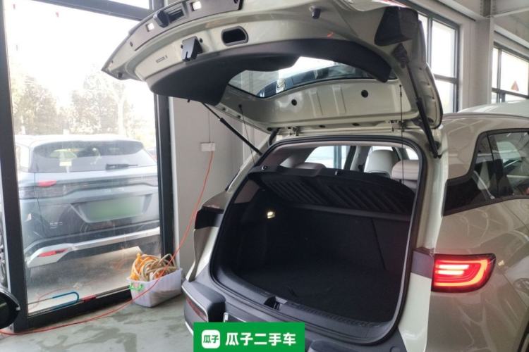 Used BYD Yuan UP 2025 Intelligent Driving Version 401 km Beyond-Range Edition
