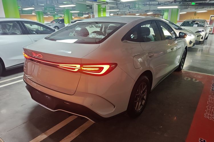 Used BYD Seal 06 New Energy 2026 DM-i Ultra-Enjoyment 128KM Luxury Edition Rear Right 45 Deg