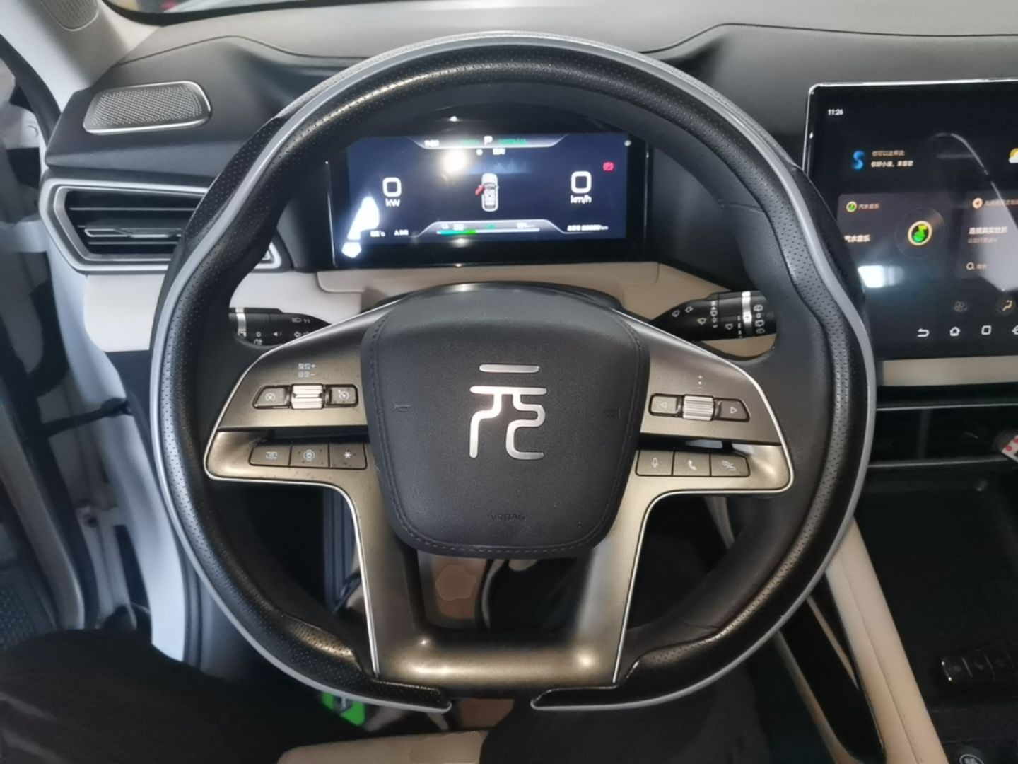 BYD Yuan UP 2024 401KM Leading Edition — снимка 13