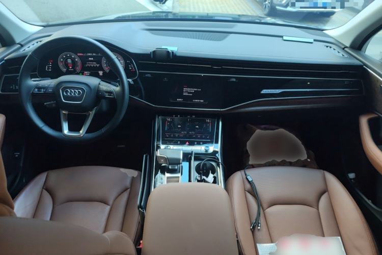 Used Audi Q7 2023 45 TFSI quattro S line Sport model