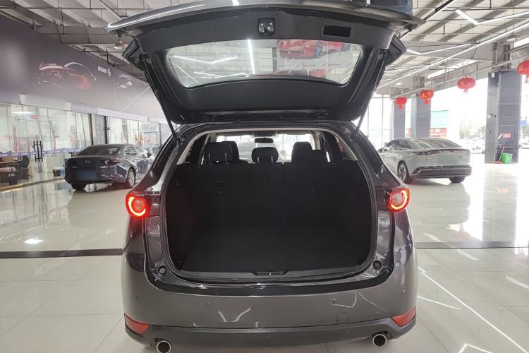 Used Mazda CX-5 2017 2.0L Automatic 2WD ZhiShang Trim China V Standard