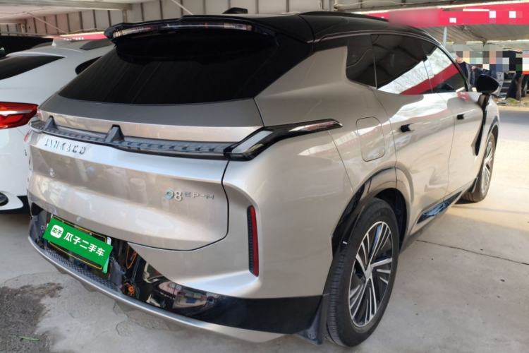 Used Lynk & Co 08 EM-P 2023 120km Long-Range Halo
