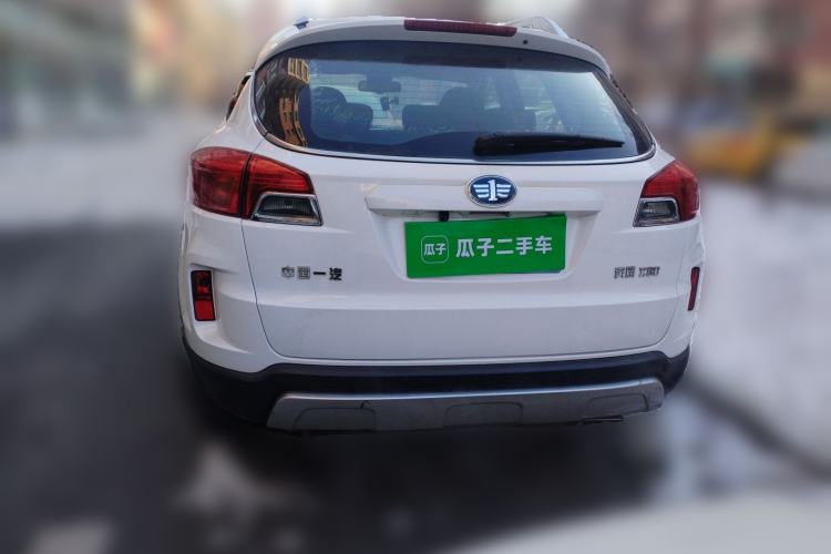 Used Bestune X80 2013 2.0L automatic comfort version