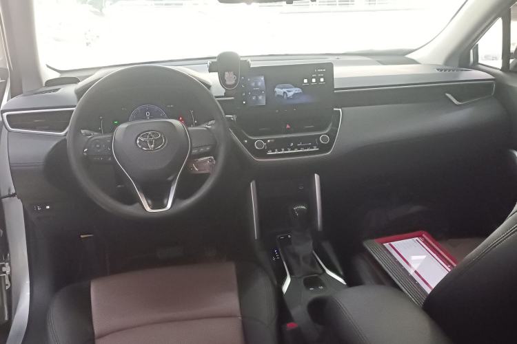 Used Toyota FRONTLANDER 2023 2.0L CVT Elite Edition
