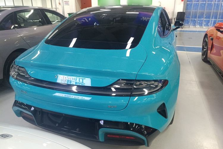 Used Xiaomi Auto SU7 2024 Rear-Drive Long-Range Intelligent Driving Version Rear