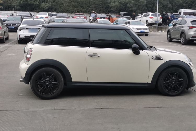 Used MINI MINI 2012 1.6L COOPER Baker Street