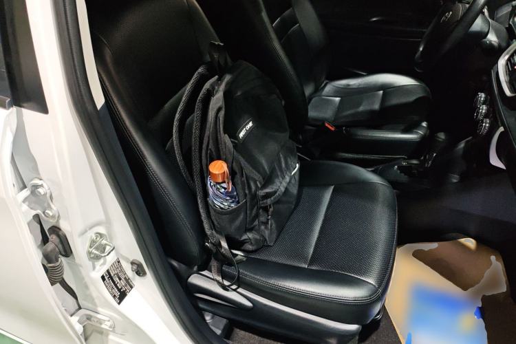 Used Toyota YARiS L Zhi Xuan 2016 Revised 1.5E CVT Charming Edition