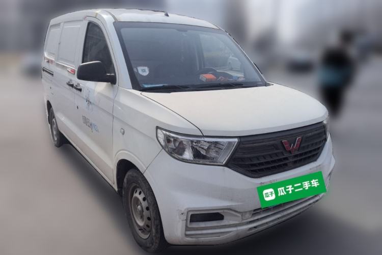 Used Wuling Hongguang V 2019 1.5L Jingqu Edition Sealed-Window Vehicle China VI LAR