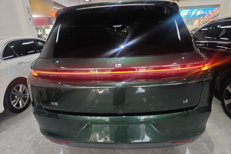Used Li Auto L8 2023 Pro Model
