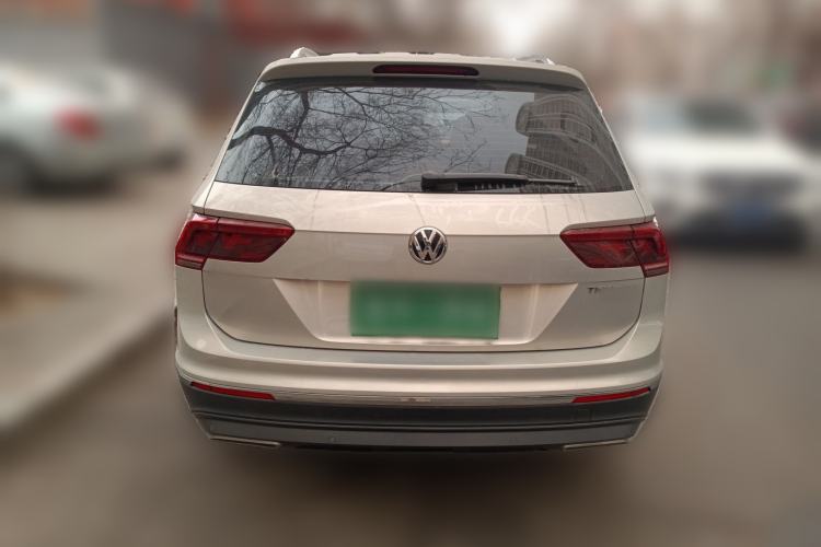 Used Volkswagen Tiguan L 2019 380TSI Automatic All-Wheel Drive Luxury Edition with 7 Seats China VI Standard