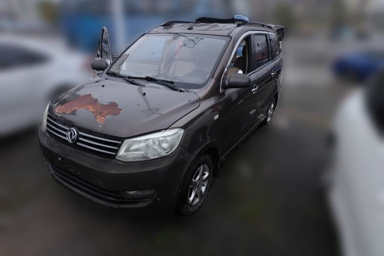 Used Dongfeng Fengon 2013 1.5L Manual Deluxe Model DK15