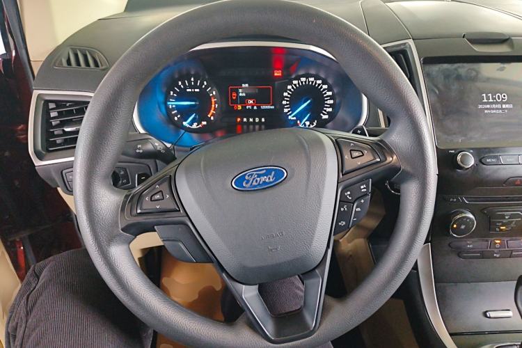 Used Ford Edge 2016 EcoBoost 245 Two-Wheel-Drive Titanium 5-Seater