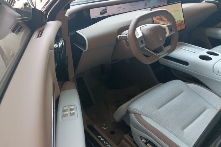 Used Avatr 07 2024 Ultra Range-Extended Four-Wheel Drive Driver Seat