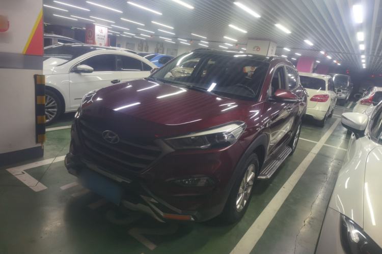 Used Hyundai Tucson 2018 1.6T Dual-Clutch Two-Wheel Drive 15th Anniversary Special Edition
