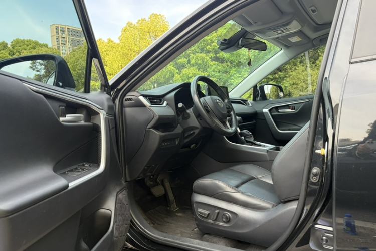 Used Toyota Wildlander 2023 2.0L CVT Two-Wheel Drive Urban Edition
