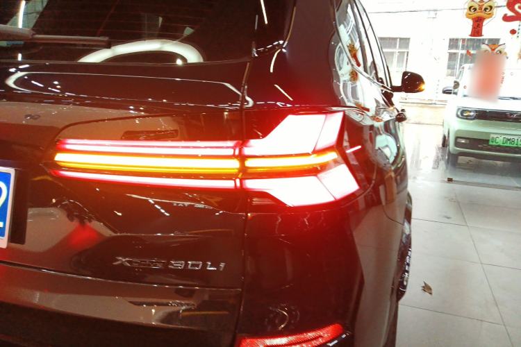 Used BMW X5 2023 xDrive 30Li Luxury M Sport Night Edition Package
