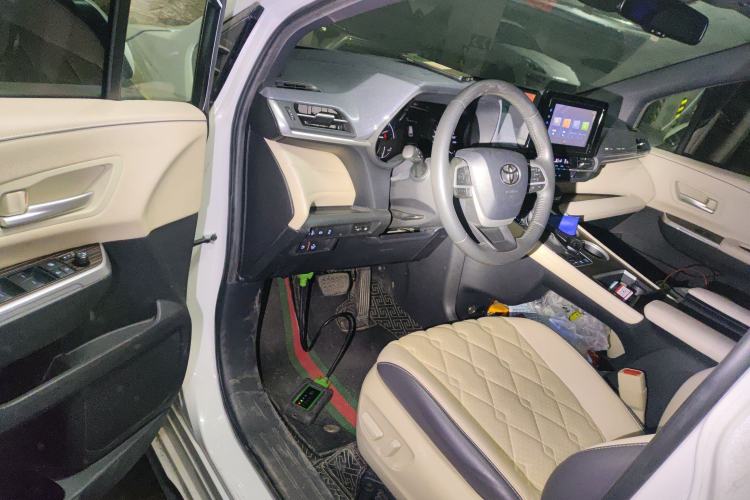 Used Toyota SIENNA 2021 2.5L Hybrid Luxury Edition
