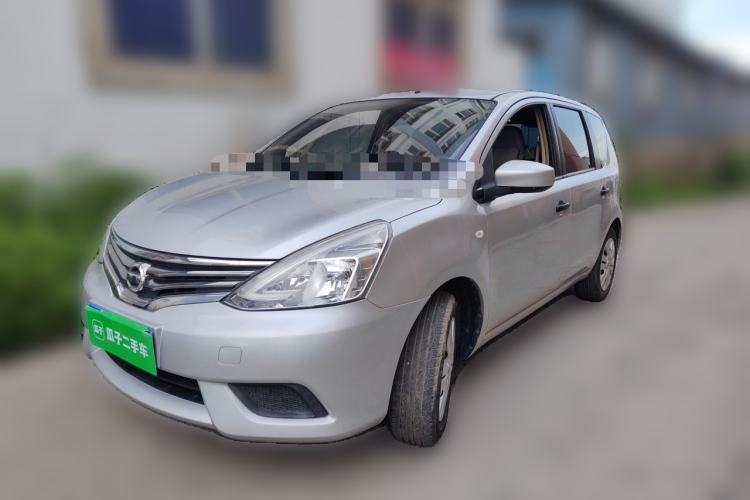 Used Nissan Livina 2015 1.6XE Manual Comfort Edition