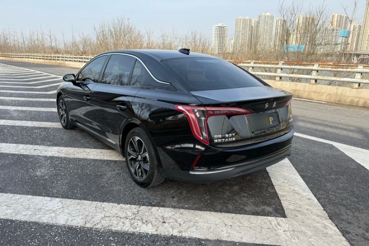 Used Hongqi E-QM5 2021 Online Booking Charging Basic Edition 5 Seats
