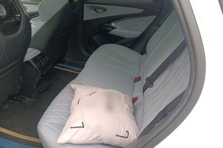 Used BYD Seal 2022 550 km Standard Range Rear-Wheel Drive Prestige Version
