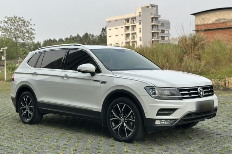 Used Volkswagen Tiguan L 2019 330TSI Automatic Two-Wheel Drive Smart Luxury Version China VI Standard Exterior 2