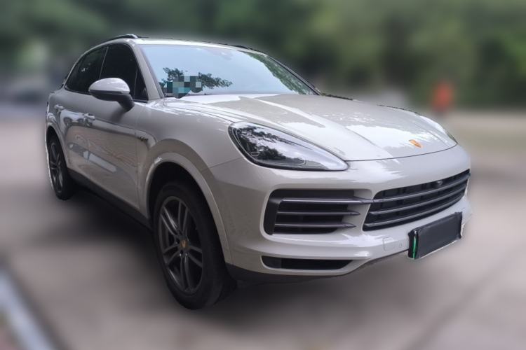 Used Porsche Cayenne E-Hybrid 2023 Cayenne E-Hybrid 2.0T Platinum Edition Front Right 45 Deg