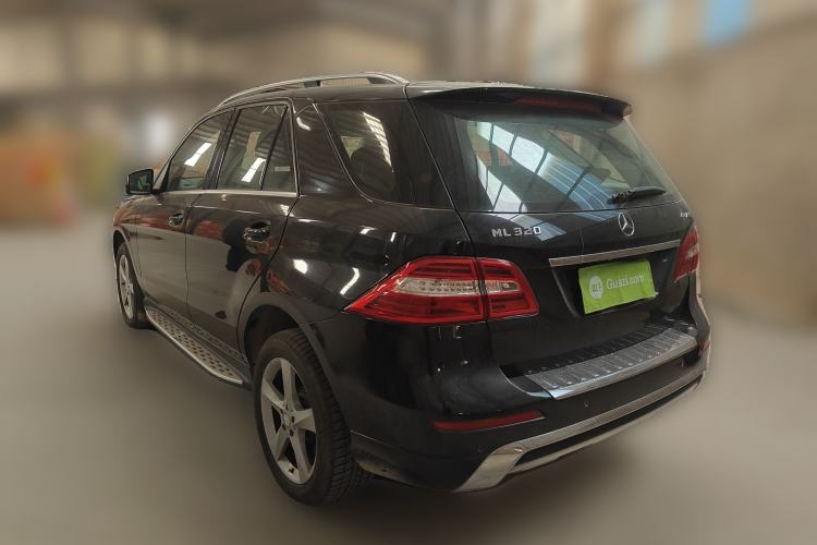 Used Mercedes-Benz M-Class 2014 ML 320 4MATIC