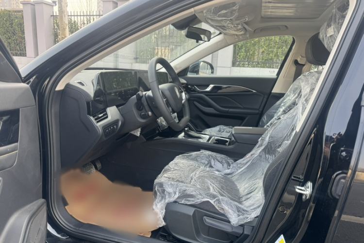 Used Bestune B70 2025 Dragon Edition 1.5T Quality Enjoyment Model
