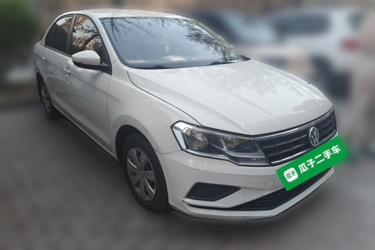 Used Volkswagen Jetta 2017 1.5L Manual Fashion Edition
