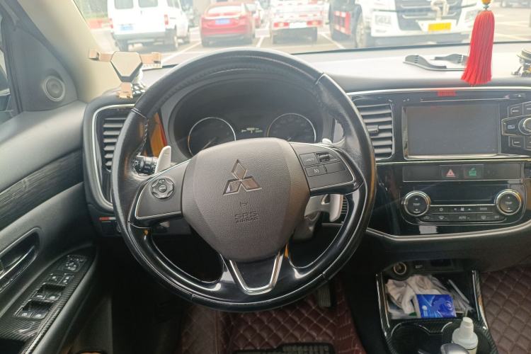 Used Mitsubishi Outlander 2016 2.4L 4x4 Elite Edition 5 Seats