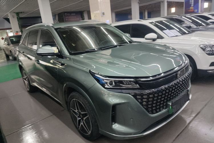 Used Landian E5 2023 1.5L DE-i 110 km Flagship Model 5 Seats
